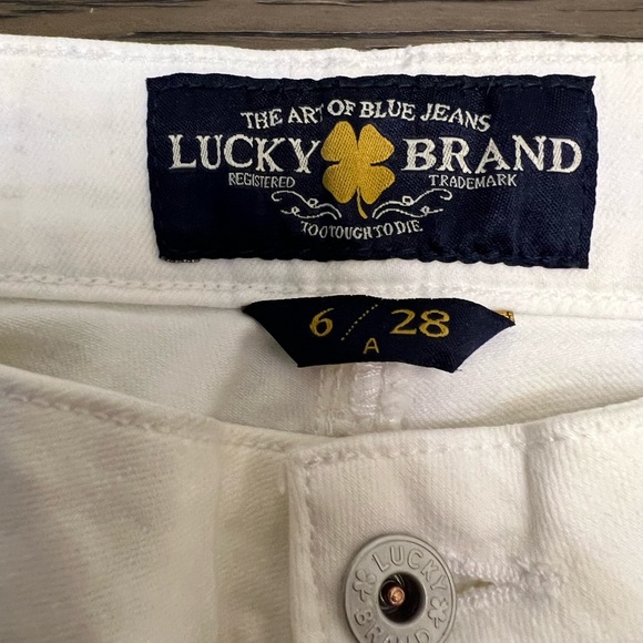 Lucky brand cropped jeans. White - Picture 3 of 3